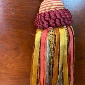 SLAH/WH Siena Decorative Tassel 12” Long NIB